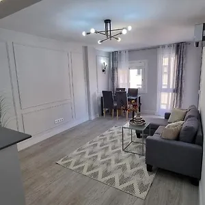 https://precioso-piso-en-el-centro-de-tarragona.catalonia-hotels.com